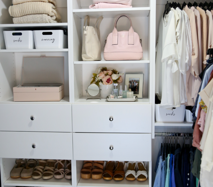 We will make sure your closet looks neat, brings you peace and it is organized in a way that is easy to maintain.