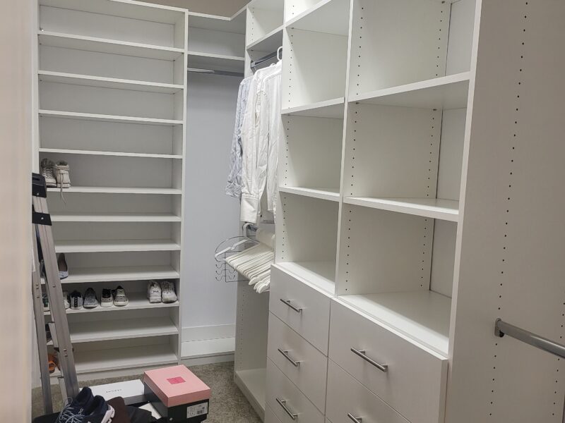 Find out how a well-organized closet can transform your daily life!