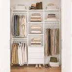 Un closet ordenado es fundamental para mantener la armonía y la funcionalidad en tu hogar.
