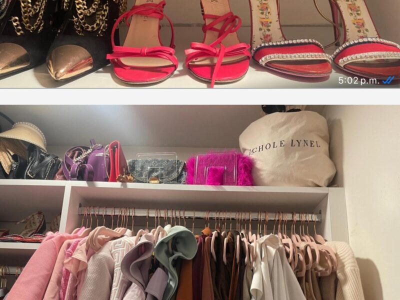 We organize your closet in a functional, elegant, and stylish way, reflecting your personality