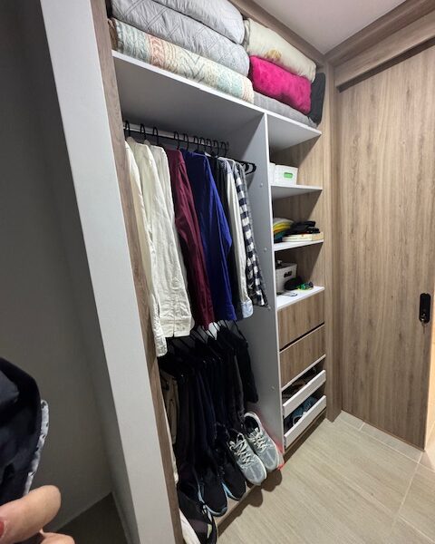 Servicios de reorganizacion de vestier prinicipal