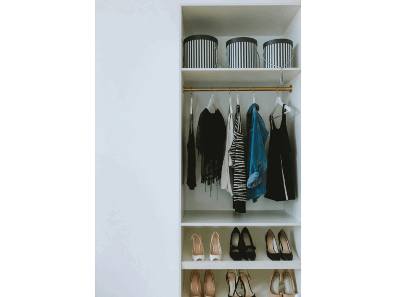 🌿"Elegancia desde el Interior: El Clóset como Espejo de tu Estilo, tu Esencia y tu Presente"🌿