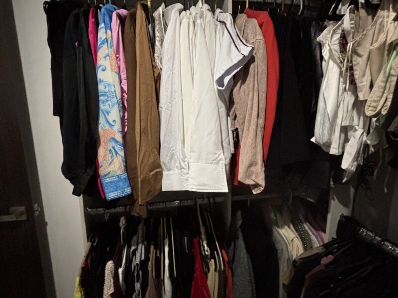 Organization with purpose - Homes in balance , Lives in calmness - Visible order, real well-being - Organización con propósito — Hogares en equilibrio, vidas en calma — Orden visible, bienestar real